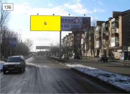 Billboard B in Podilsk (Kotovsk), 3x6  pr-kt Peremogi na razdilovij smuzi perpendikularno napramku ruhu, navproti gurtozitku Medicnogo ucilisa Photo 1