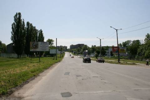 Billboard B in Kam'yanets-Podilsky, 3х6  Hmel'nic'ke sose navproti avtostoanki KEMZ Photo 1