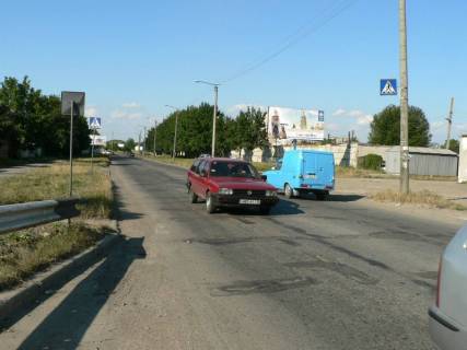 Billboard A in Bukovel Naberezna Stefanika-Levic'kogo, garaznij kooperativ, AZS OKKO, napramok ruhu vid st.Dovzenka, Mazepi v storonu st.Galic'ka, Nadricna Photo 1