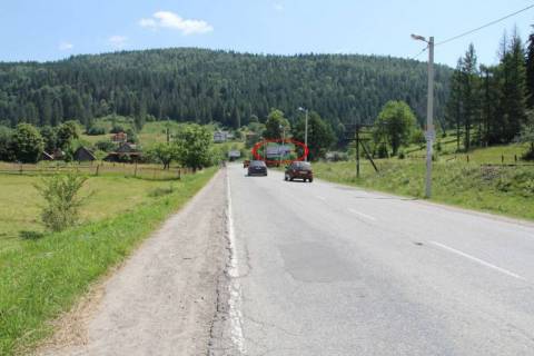 Billboard A in Mykulychyn, 3x6  Trasa N-09 Mukacevo-L'viv, 250 m pisla gotelu Gerdan, v`izd u selise, napramok ruhu na Bukovel' Photo 1