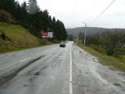 Billboard B in Yaremche, 3x6  Trasa N-09 Mukacevo-L'viv, viizd z mista v storonu Bukovela, dzerelo, avtozupinka, napramok ruhu na Bukovel' Photo 1