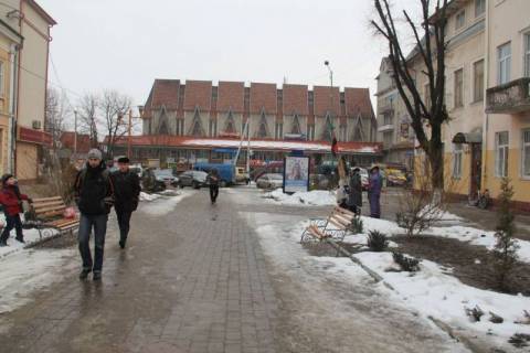 Citylight A in Nadvirna, 1,2x1,8  Majdan Sevcenka, mis'kij BK, krokus luks, mis'kij rinok, pisohidna zona Photo