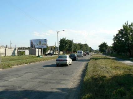 Billboard B in Bukovel Naberezna Stefanika-Levic'kogo, garaznij kooperativ, AZS OKKO, napramok ruhu vid st.Galic'ka, Nadricna v storonu st.Dovzenka, Mazepi  Photo 1
