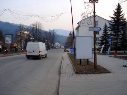 Billboard A in Yaremche, 1,2x1,8  Trasa N-09 Mukacevo-L'viv, Svobodi, mis'ka rada, bank Hresatik, mag. Rosana, napramok ruhu na Bukovel' Photo 1