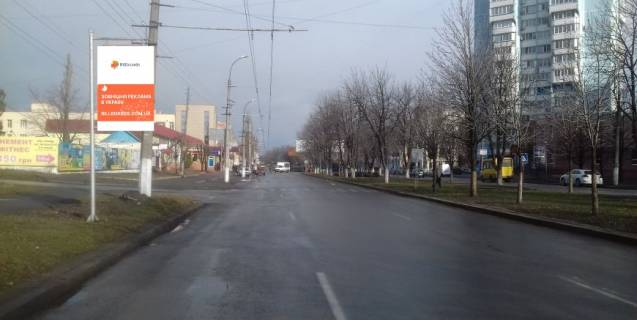 Billboard B in Kremenchuk, 3х6  perekrestok st. Kievskoj v r-n per. Geroev Bresta (v storonu Kieva) Photo 1
