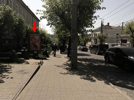 Citylight B in Chernivtsi, 1.2*1.8  Sitilajt st.Geroiv Majdanu (bila CNAP) Photo 1