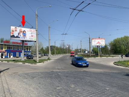 Billboard B in Chernivtsi, 6 х 3  st.Gagarina - st.Korsuns'ka Photo 1