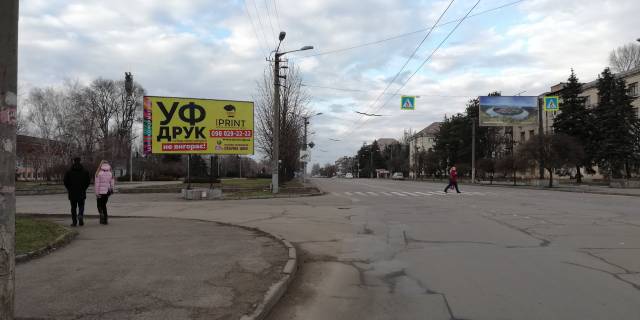 Billboard B in Krivy Rig av. Metalurgiv, napramok ruhu do 95-go, Stadion Metalurg. Photo 1