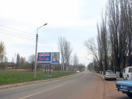 Billboard B in Krivy Rig  st. Bikova, 31 TC "Metro", Epicentr, Avtobazar, zapravki "RLS"ta insi, napramok ruhu vid pl. A. Pola, mimo Epicentru, TC Metro do okruznoi Photo 1