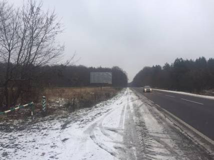 Billboard B in Ivano-Frankivsk a/d M10 Krakivec' L'viv 26+050 km livoruc Photo 1