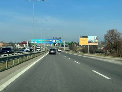 Billboard A in Lviv route a/d M06 Kiiv Cop 552+430km Pravoruc Photo 1
