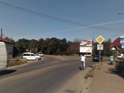 Billboard A in Colomia На розі пр. М. Грушевського - вул. Ю. Шкрібляка (біля буд. №122) / нижній щит Photo 1