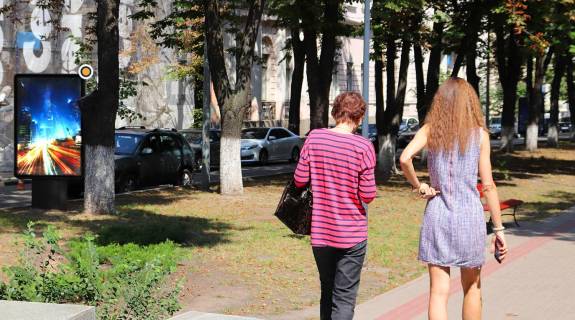 Citylight B in Kyiv, Сітілайт 1.2х1.8  Lips'ka st. rozdil'nik Photo 1