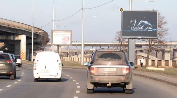 Video Billboard A in Kyiv, Цифра 2.3х3.14  Naberezne sose, v napramku do mostu Metro - 306525 Photo 1