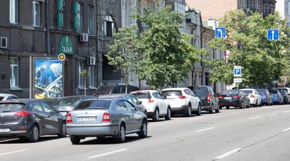 Citylight A in Kyiv, Сітілайт 1.2х1.8  Saksagans'kogo st. 77 Photo 1