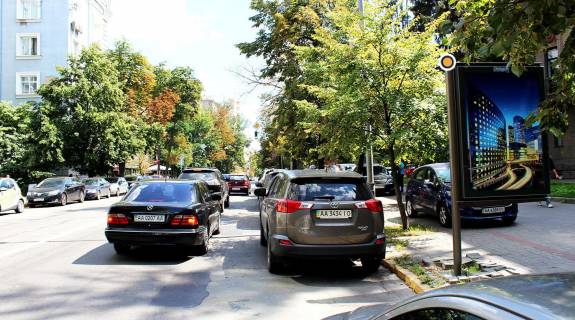 Citylight A in Kyiv, Сітілайт 1.2х1.8  Instituts'ka st. 20/8 Photo 1