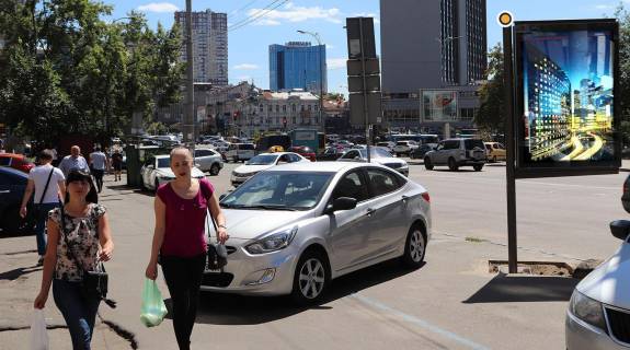 Citylight B in Kyiv, Сітілайт 1.2х1.8  Dmitrivs'ka st. 2 Photo 1