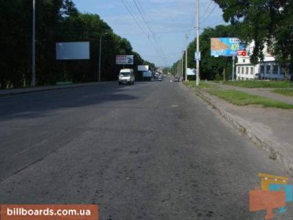 Billboard A in Khmelnitsky, Щит 3x6  L'vivs'ke sose, 100m v storonu kil'ca z st. Ternopil's'koi, do rinku! Uvaga, rozmir 5900h2880! Photo 1