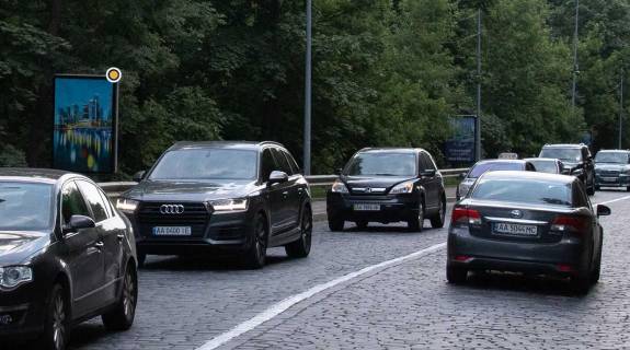 Citylight B in Kyiv, Сітілайт 1.2х1.8  Dniprovs'kij uzviz 9 Photo 1