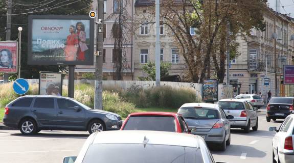 Scrolller, Scroll A in Lviv, Скролер 2.3х3.14  Kulisa st. / Cornovola V. av., do centru - 146867 Photo 1