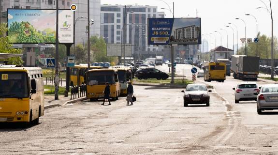 Billboard B in Kyiv, Щит 3x6  Miloslavs'ka st./Raduns'ka st. Photo 1