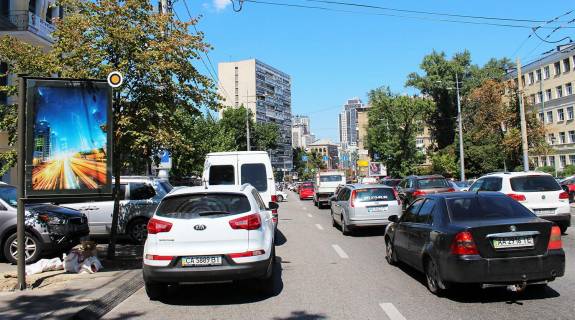 Citylight A in Kyiv, Сітілайт 1.2х1.8  Velika Vasil'kivs'ka st. 98 Photo 1