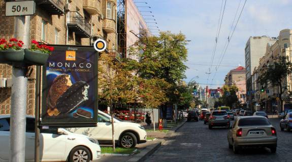 Citylight A in Kyiv, Сітілайт 1.2х1.8  Velika Vasil'kivs'ka st. 54 Photo 1