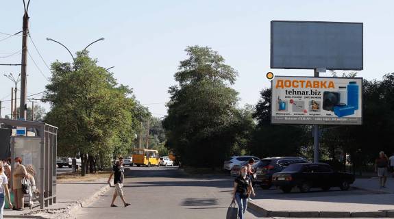 Billboard A in Sumi, Щит 3x6  Luspi M pr, niznij, z centru Photo 1