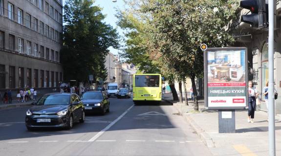 Citylight A in Lviv, Сітілайт 1.2х1.8  Zelena st. / Konopnic'koi st. Photo 1