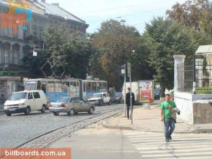 Citylight A in Lviv Bandery S. st. 32-a, v zone perekrestka s Mitr. Andrea st. Photo 1