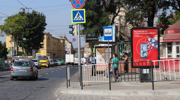 Citylight A in Lviv, Сітілайт 1.2х1.8  Mecnikova, st. / Licakivs'ka st. Photo 1