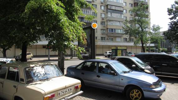Citylight B in Kyiv, Сітілайт 1.2х1.8  Velika Vasil'kivs'ka st. 112 Photo 1
