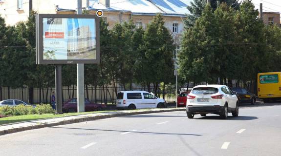 Scrolller, Scroll A in Lviv, Скролер 2.3х3.14  Mitropolita Andria st./ Stepana Banderi st., iz centru - 183372 Photo 1