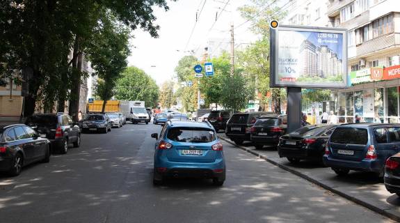 Backlight A in Kyiv, Беклайт 2.3х3.14  Baggovutivs'ka st. 3/15 Photo 1
