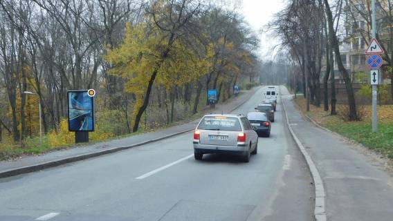 Citylight B in Kyiv, Сітілайт 1.2х1.8  Parkova doroga 6 Photo 1