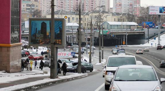 Billboard B in Kyiv, борд  Vadima Get'mana st. 24 Photo 1