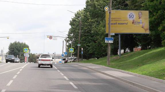 Billboard A in Khmelnitsky, Щит 3x6  Svobodi st.,3a, u napramku centru Photo 1