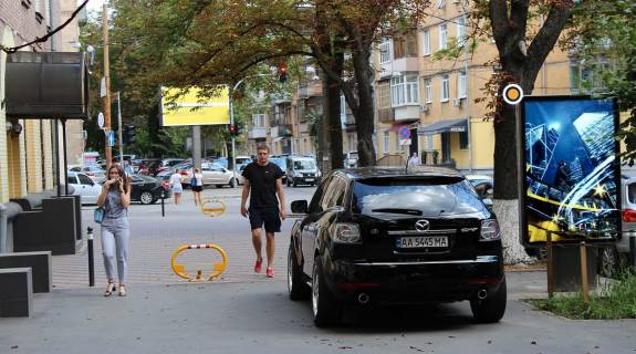 Citylight B in Kyiv, Сітілайт 1.2х1.8  Citadel'na st. 6/8 Photo 1