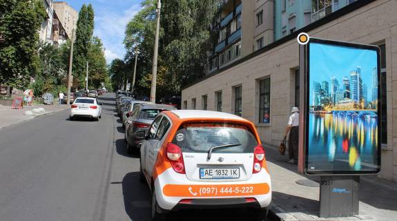 Citylight A in Kyiv, Сітілайт 1.2х1.8  Pan'kivs'ka st. 19-17 Photo 1