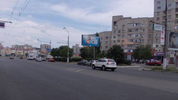 Billboard A in Kherson, Щит 3x6  200 rokiv Hersona pr, Kastan Photo 1