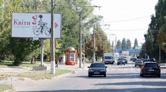 Billboard B in Chernihiv, Щит 3x6  Belova G. st., 15 bila pidpriemstva <<Otis>> Photo 1