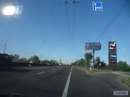 Video Billboard A in Kyiv, Цифра 6х12  Romana Suhevica (Vatutina) prosp., 2 T naproti, v napramku Pivnicnogo mostu - 325005 Photo 1