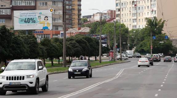 Billboard B in Khmelnitsky, Щит 3x6  Svobodi st., navproti bud.No2/1, do Pribuz'koi st. Photo 1