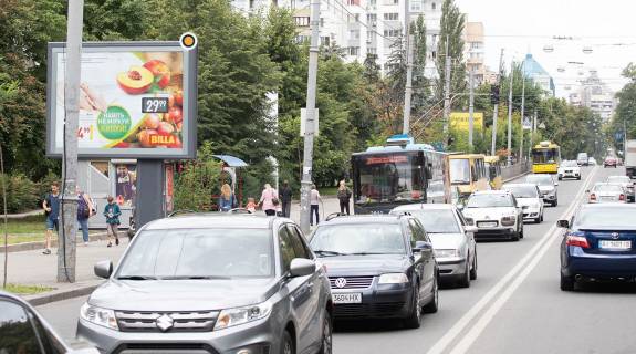 Backlight B in Kyiv, Беклайт 2.3х3.14  Illenka Uria (Mel'nikova) st. 9 Photo 1
