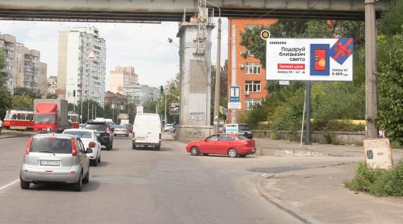 Billboard A in Kyiv, Щит 3x6  Semena Sklarenko st., v napramku do Avtozavods'koi st. Photo 1