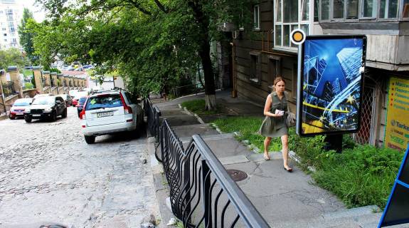 Citylight A in Kyiv, Сітілайт 1.2х1.8  Sovkovicna st. 46-48 Photo 1