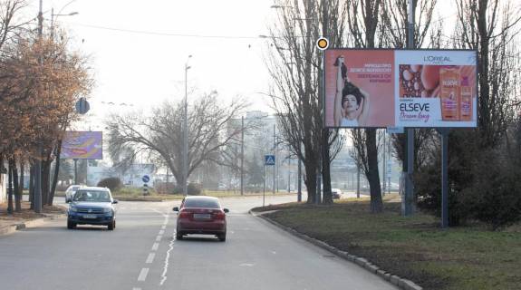 Billboard A in Kyiv, Щит 3x6  Geroiv Kosmosu st.,17 Photo 1