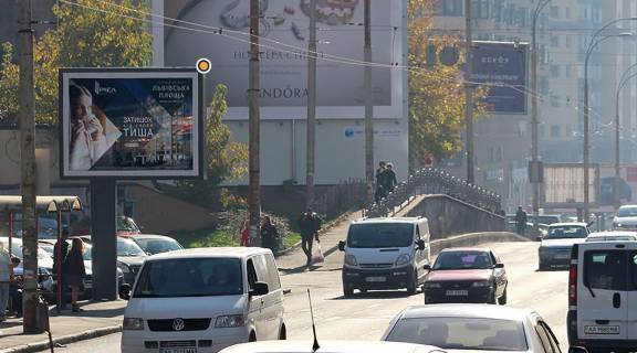 Billboard B in Kyiv, борд  V'aceslava Cornovola st.,75 Photo 1