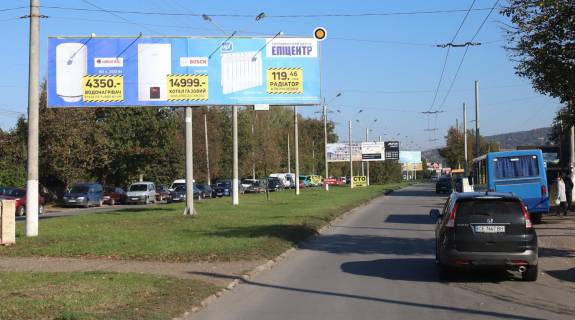 Billboard A in Chernivtsi, Щит 3x6  Kalinivs'ka st., zup trol 5, vid rinku, pravij Photo 1