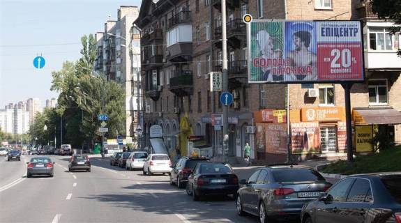 Prismatron, Prism A in Kyiv, борд  Vasil'kivs'ka st., 13 - 413040 Photo 1